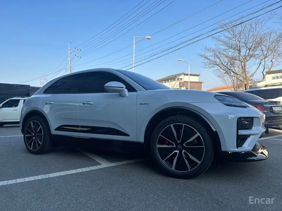 2024 Porsche Macan