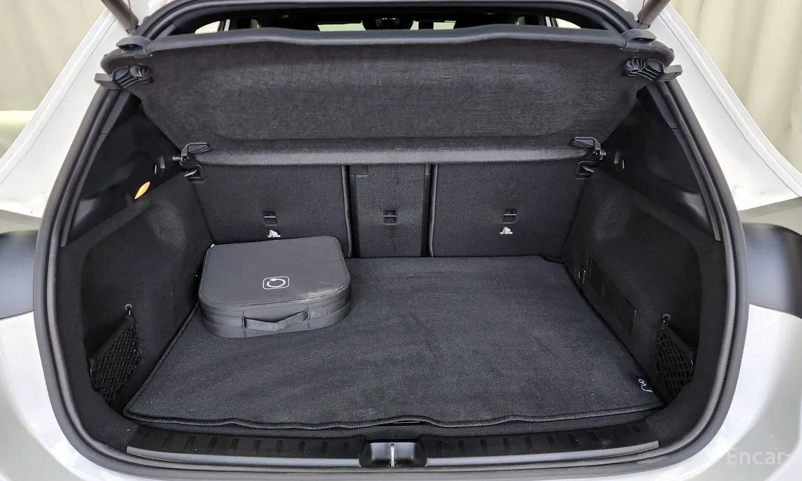 Фото 20 - Mercedes-Benz EQA