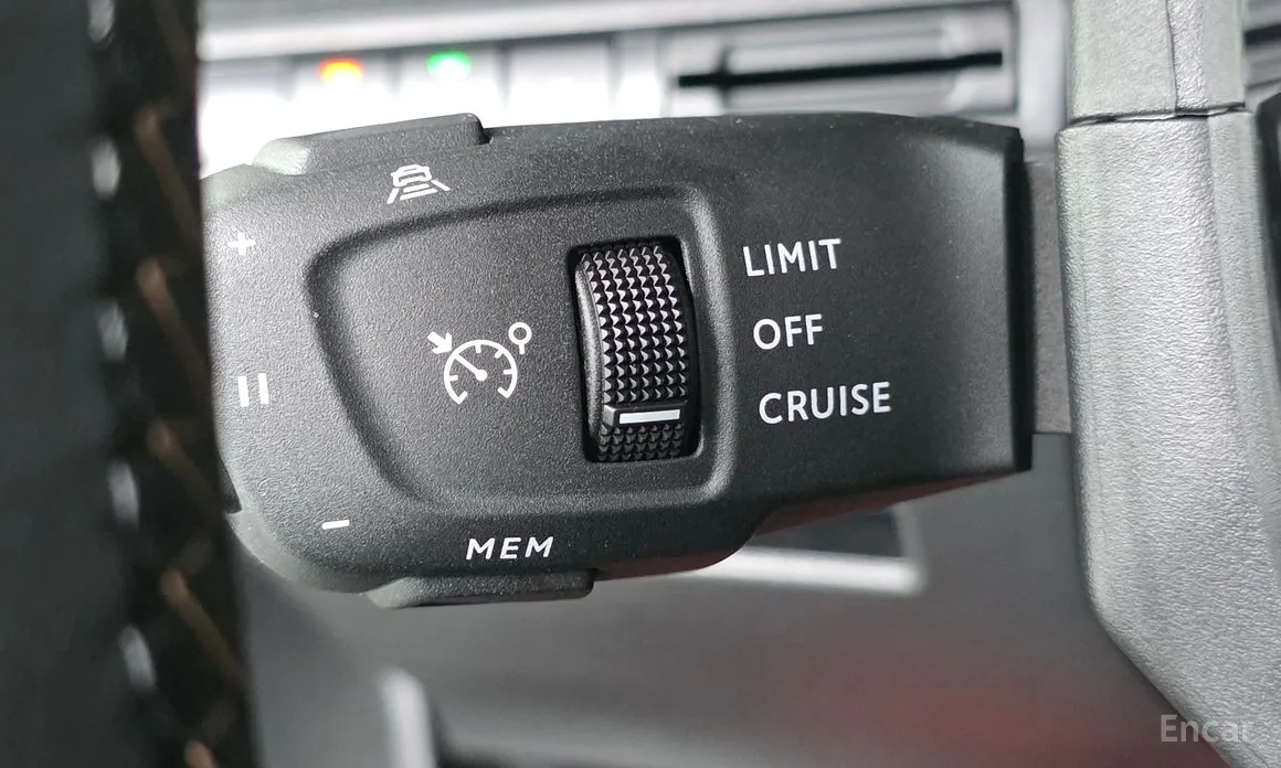 Фото 27 - Peugeot 3008