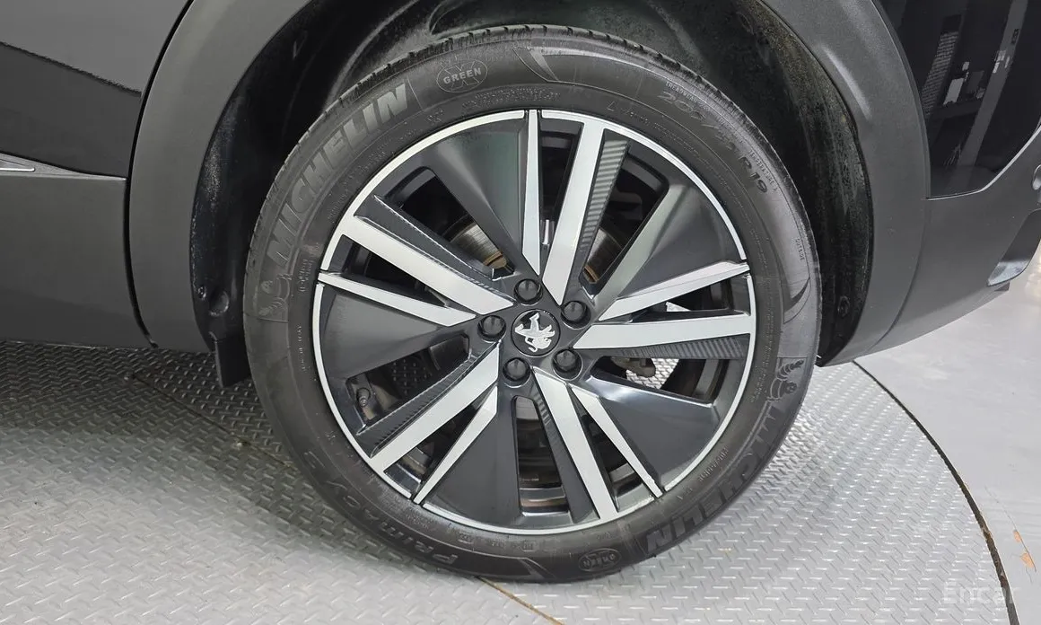 Фото 5 - Peugeot 3008