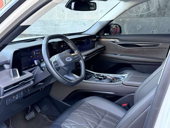 Ford Edge 2025 2025款 锐界L 2.0T EcoBoost 四驱七座至尊型