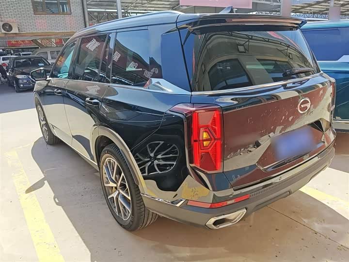 صورة 5 - GAC Trumpchi GS8
