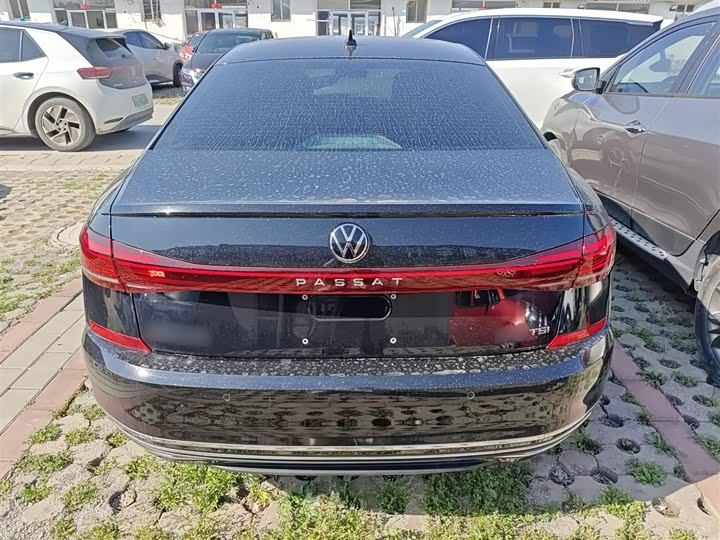 Фото 6 - Volkswagen Passat