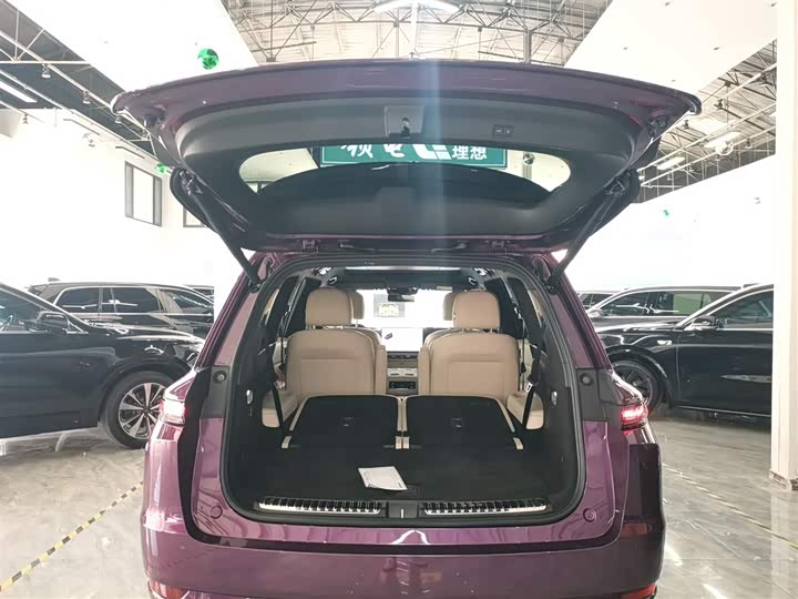 LiXiang L9 2025 2025款 Ultra 智能焕新版