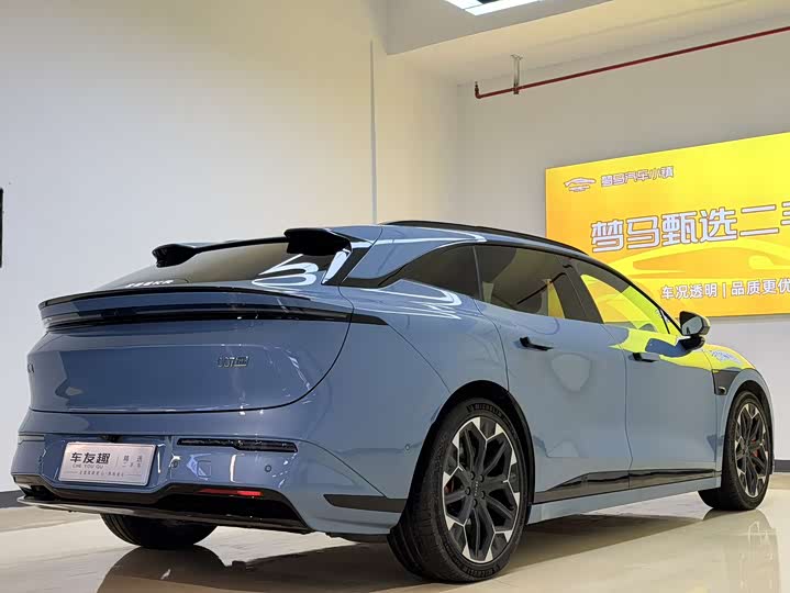 Zeekr 007 GT 2025 2025款 四驱智驾版 75kWh