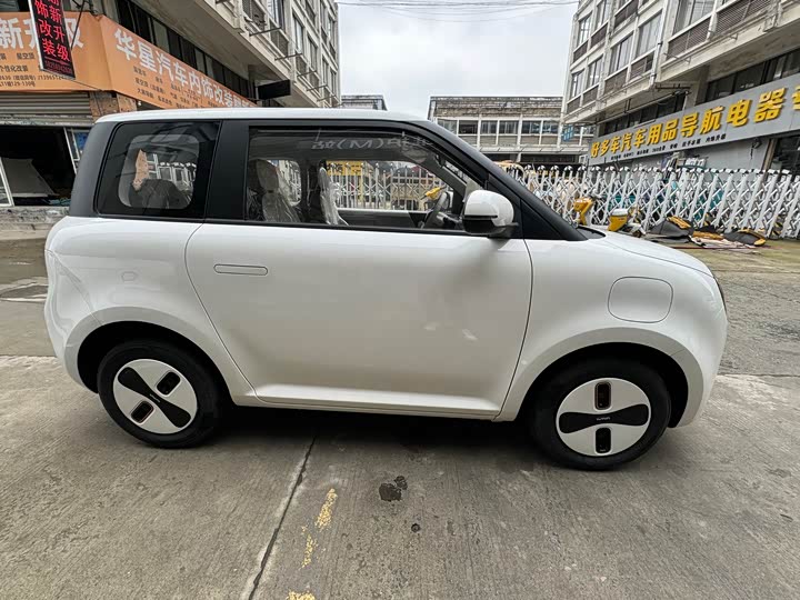 Changan Qiyuan (Nevo) Lumin 2026 2026款 宝藏版 205km 酷爱米 宁德