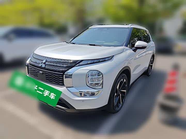 Mitsubishi Outlander 2023 2023款 1.5T CVT两驱尊享版 5座