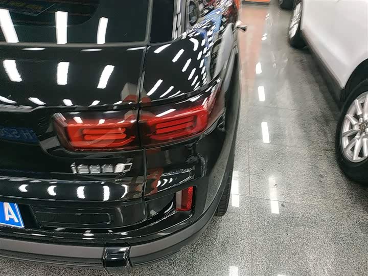 Geely Icon 2023 2023款 1.5TD 巧克力醇臻版