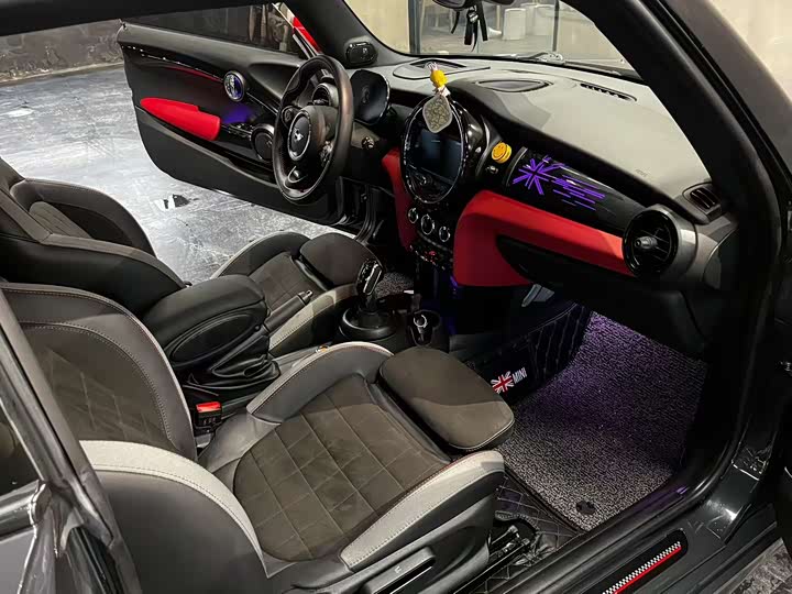 Mini Mini JCW 2021 2021款 2.0T JOHN COOPER WORKS ALL-IN