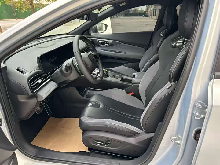 Фото 5 - GAC Trumpchi Empow R