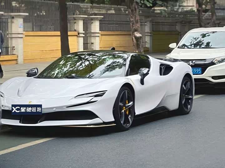 2021 Ferrari SF90