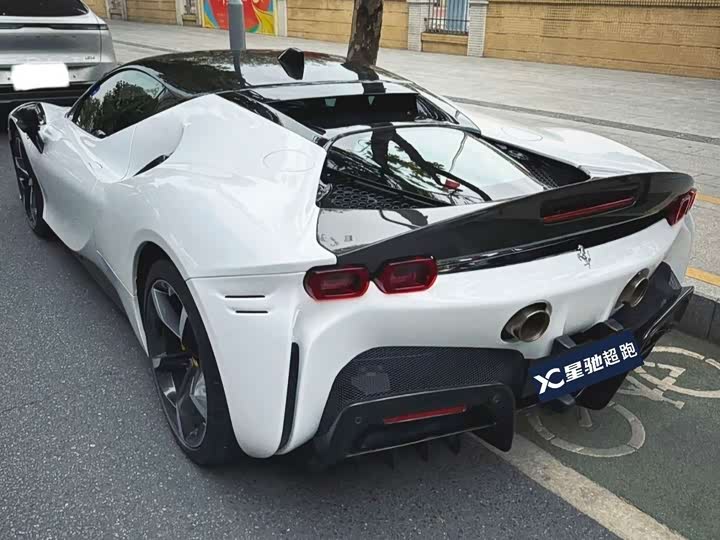 2021 Ferrari SF90