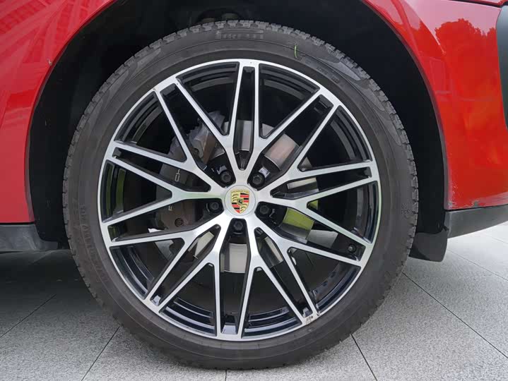 صورة 4 - Porsche Macan