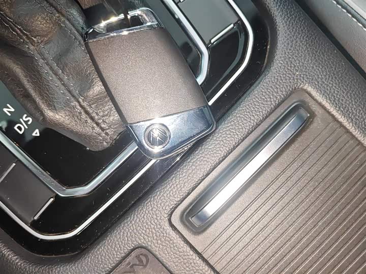 Фото 9 - Volkswagen Magotan