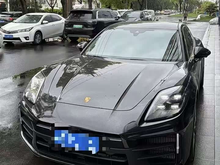 2026 Porsche Panamera