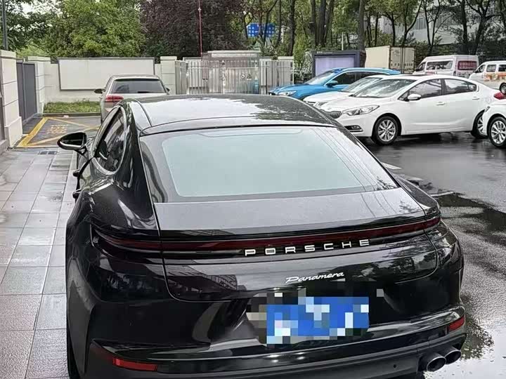2026 Porsche Panamera