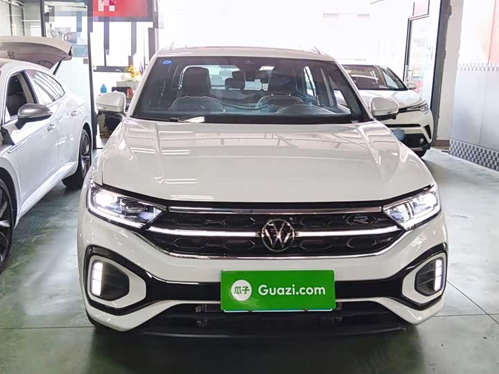 Volkswagen T-Roc 2025 2025款 改款 300TSI DSG两驱辰光版