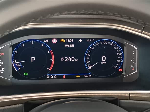 Volkswagen T-Roc 2025 2025款 改款 300TSI DSG两驱辰光版