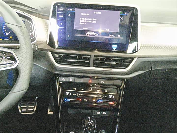 Volkswagen T-Roc 2025 2025款 改款 300TSI DSG两驱辰光版