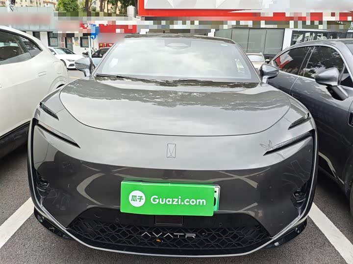 2025 Avatr 11