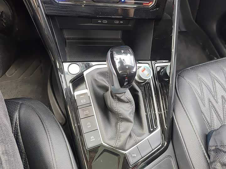 Volkswagen Tayron 2024 2024款 330TSI 两驱豪华Plus进阶版