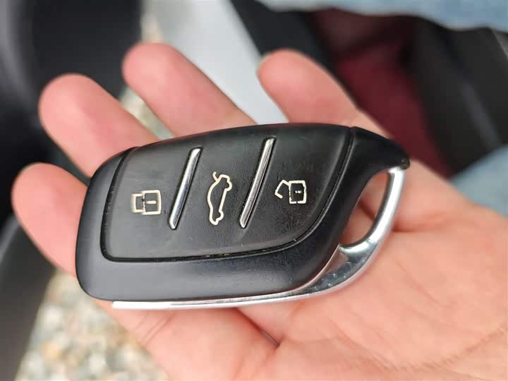 Roewe Clever 2022 2022款 311km元气啵啵版