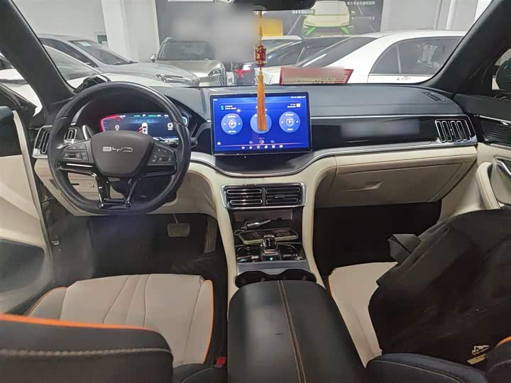 Zdjęcie 6 - BYD Song Plus Hybrid/EV