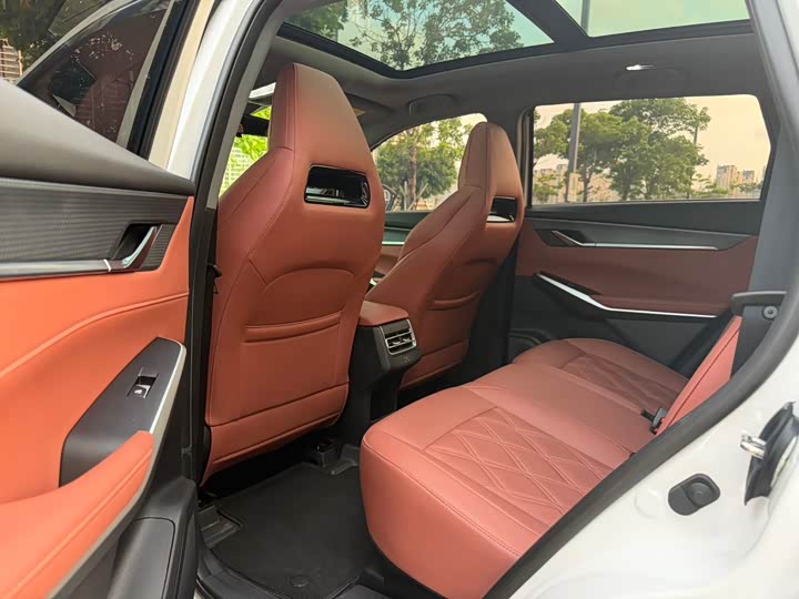 Zdjęcie 7 - Changan CS75 Plus