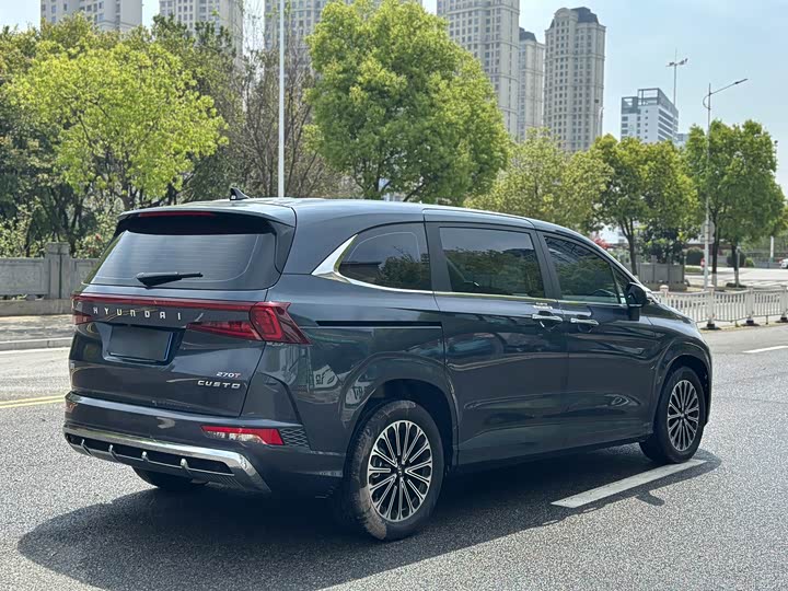 2024 Hyundai Custo