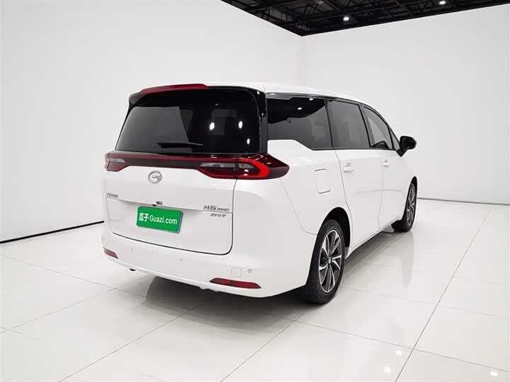 Фото 8 - GAC Trumpchi M6