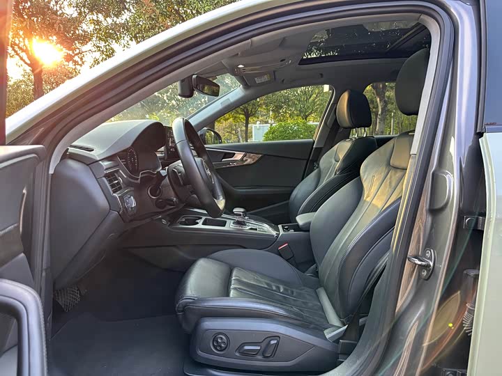Audi A4 2021 2021款 allroad quattro 探索家觅境版