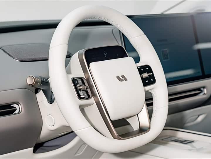 LiXiang i8 2025 2025款 标准版