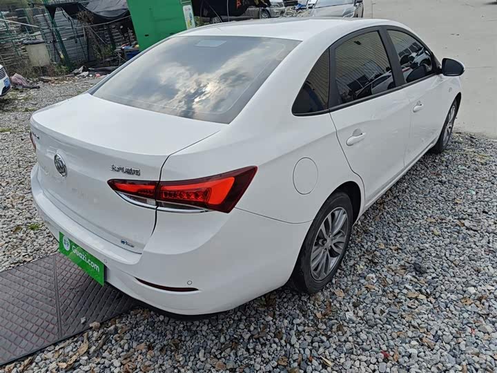 Фото 7 - Buick Excelle GT