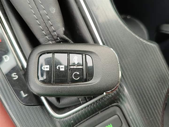 Фото 9 - Honda Civic