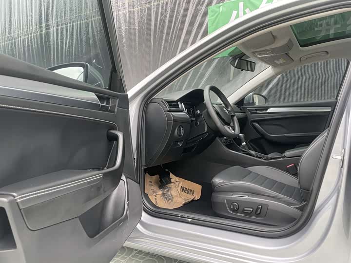 Skoda Superb 2023 2023款 改款 TSI280 DSG尊享版