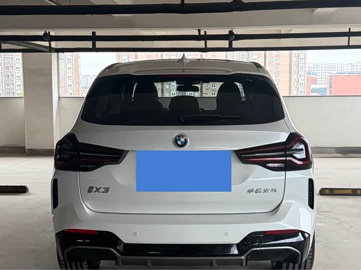 Фото 5 - BMW iX3