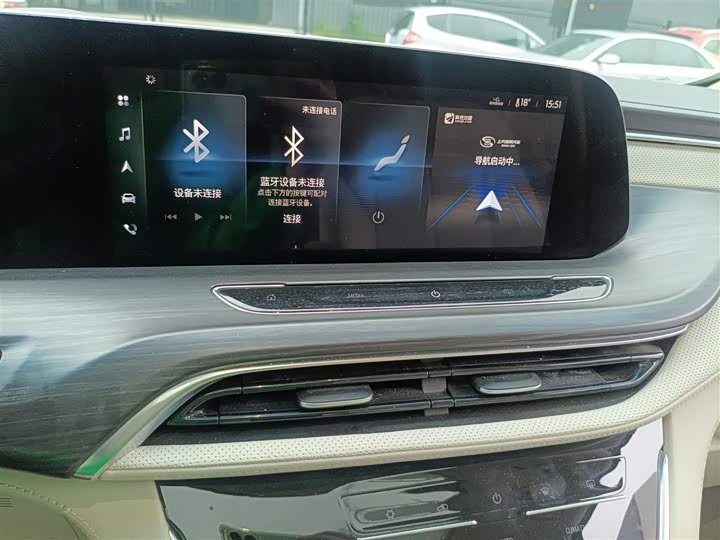 Photo 9 - Buick GL8 ES