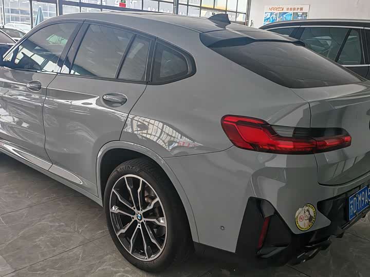 BMW X4 2022 2022款 xDrive 30i M运动套装