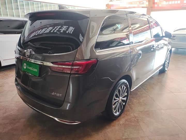 Photo 7 - Buick GL8 ES