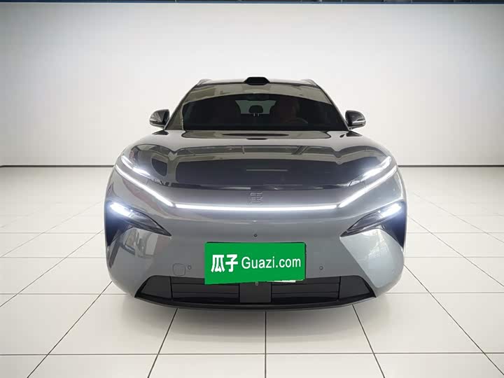 2025 BYD Tang L
