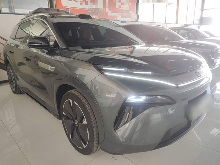 2025 BYD Tang L