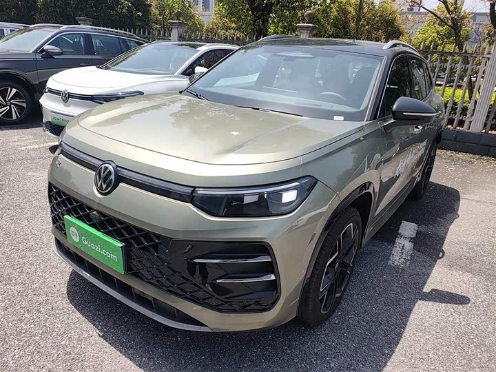 Фото 2 - Volkswagen Tayron