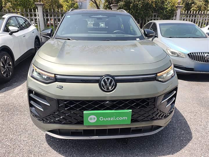 Фото 3 - Volkswagen Tayron