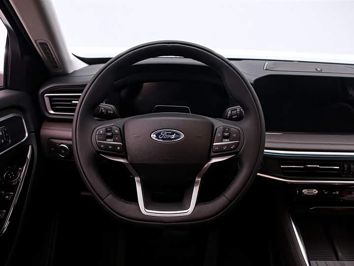 Фото 7 - Ford Explorer