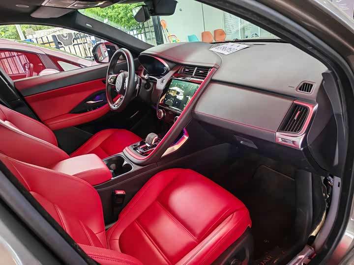 Jaguar E-Pace 2024 2024款 进取运动版 R-DYNAMIC S