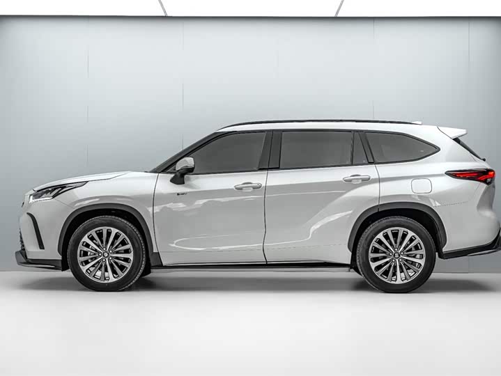 Toyota Crown Kluger 2024 2024款 2.5L HEV四驱豪华版