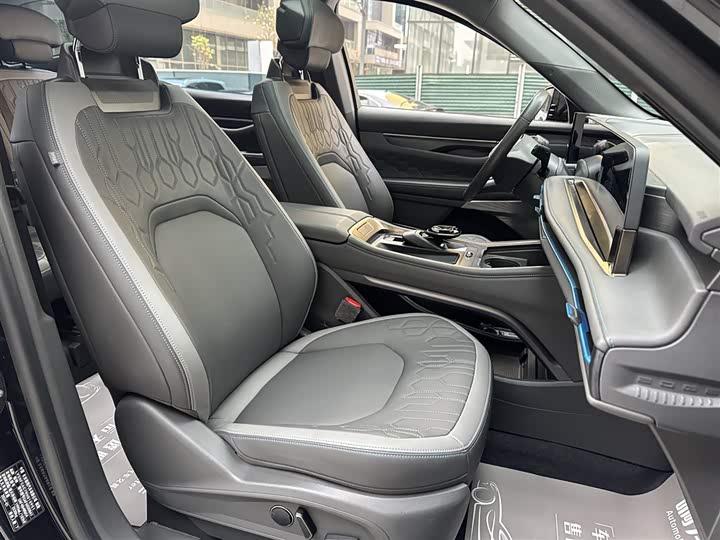 Zdjęcie 9 - Ford Edge