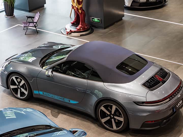 Porsche 911 2025 2025款 Carrera Cabriolet 3.0T