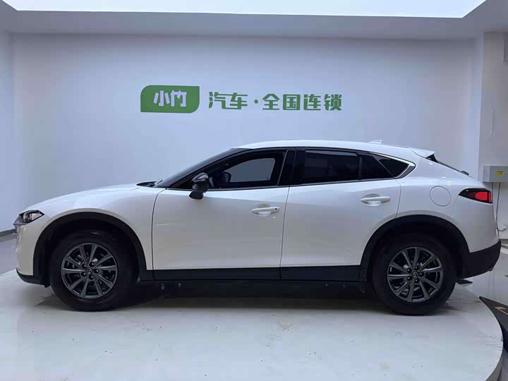 Mazda CX-4 2021 2021款 2.0L 自动两驱蓝天探索版