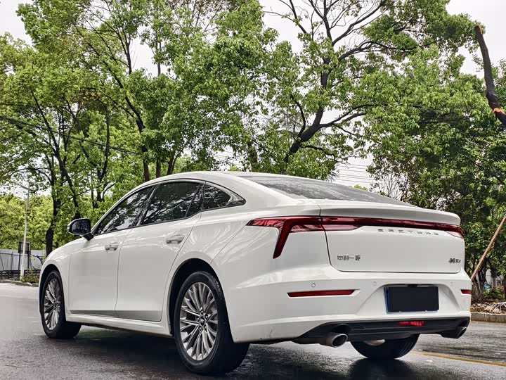 Bestune B70 2025 2025款 龙耀版 1.5T 质享型